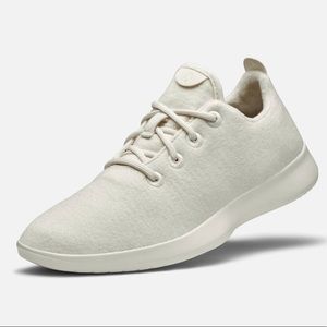 BRAND NEW ALLBIRDS white sneakers